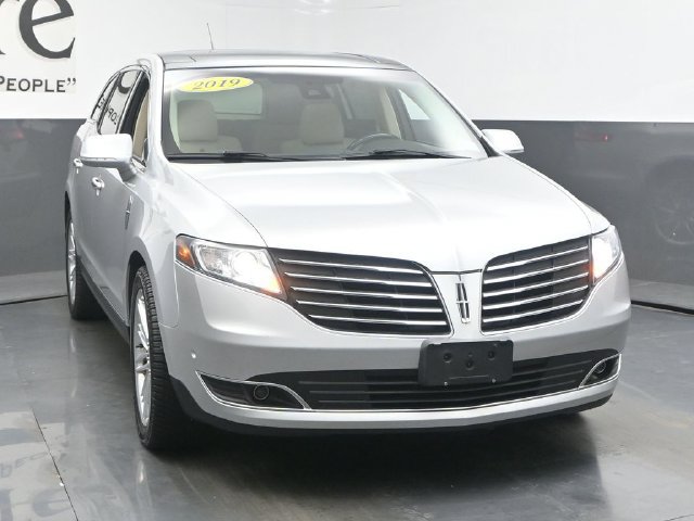 Used 2019 Lincoln MKT AWD image 61