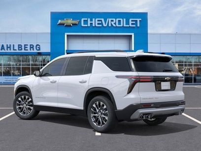 New 2026 Chevrolet Traverse LT w/ Sun and Wheel Package