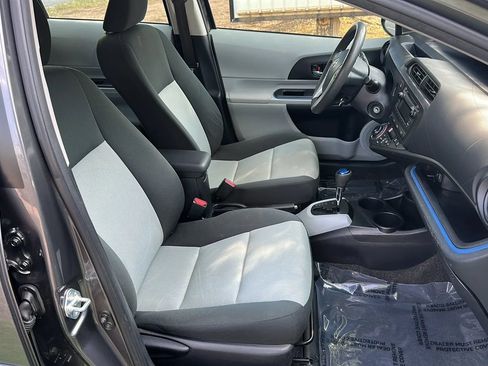 Used 2013 Toyota Prius C Two FWD image 22