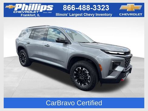 Certified 2025 Chevrolet Traverse Z71 w/ Driver Confidence Package AWD/4WD image 1