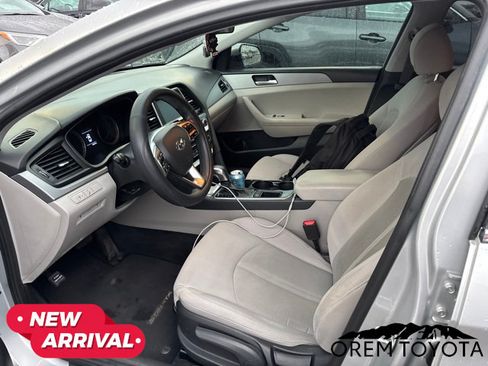 Used 2018 Hyundai Sonata SE FWD image 5
