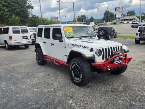 Used 2018 Jeep Wrangler Unlimited Rubicon AWD/4WD image 5