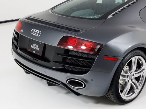 Used 2011 Audi R8 V10 AWD/4WD image 68