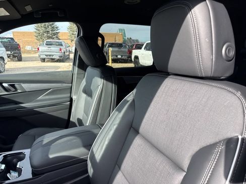 New 2026 Buick Enclave Preferred w/ Power Package AWD/4WD image 15