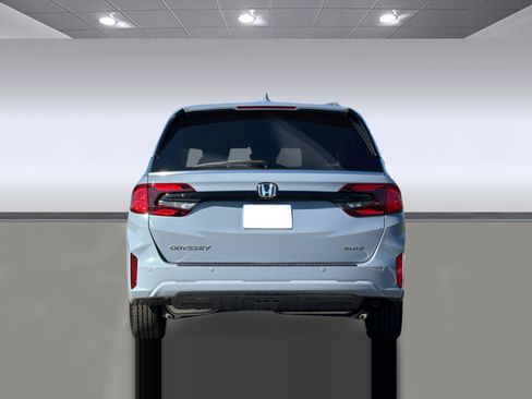 New 2026 Honda Odyssey Elite image 9