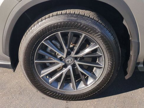 Certified 2023 Lexus NX 250 FWD image 9