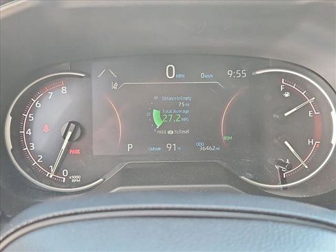 Used 2025 Toyota RAV4 XLE FWD image 14