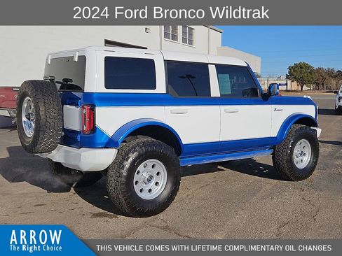 Used 2024 Ford Bronco Wildtrak image 13