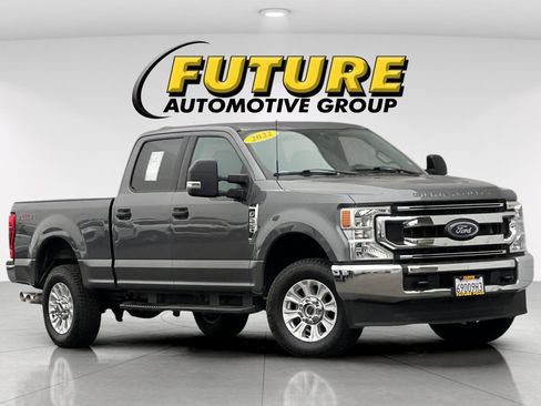 Certified 2022 Ford F250 XLT image 1