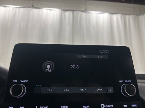 Used 2024 Honda HR-V Sport image 13