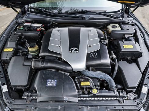 Used 2007 Lexus SC 430 Convertible RWD image 35