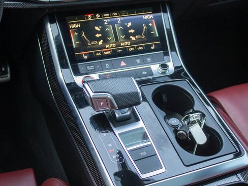 Used 2021 Audi SQ7 Premium Plus w/ Driver Assistance Package image 21