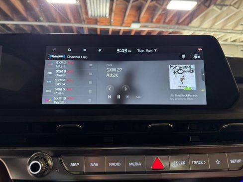 Certified 2023 Kia Telluride SX Prestige X-Line AWD/4WD image 17
