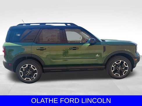 New 2024 Ford Bronco Sport Outer Banks image 6