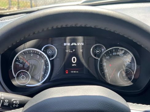 Used 2023 RAM 1500 Big Horn AWD/4WD image 27
