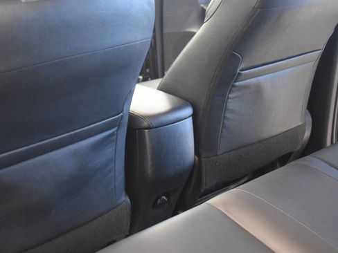 Used 2018 Toyota RAV4 Limited w/ Advanced Technology Package AWD/4WD image 56