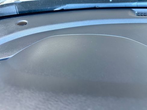 Used 2025 Nissan Sentra SV image 34