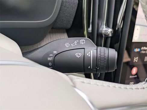 New 2026 Volvo XC90 T8 Ultra w/ Protection Package Premier image 37