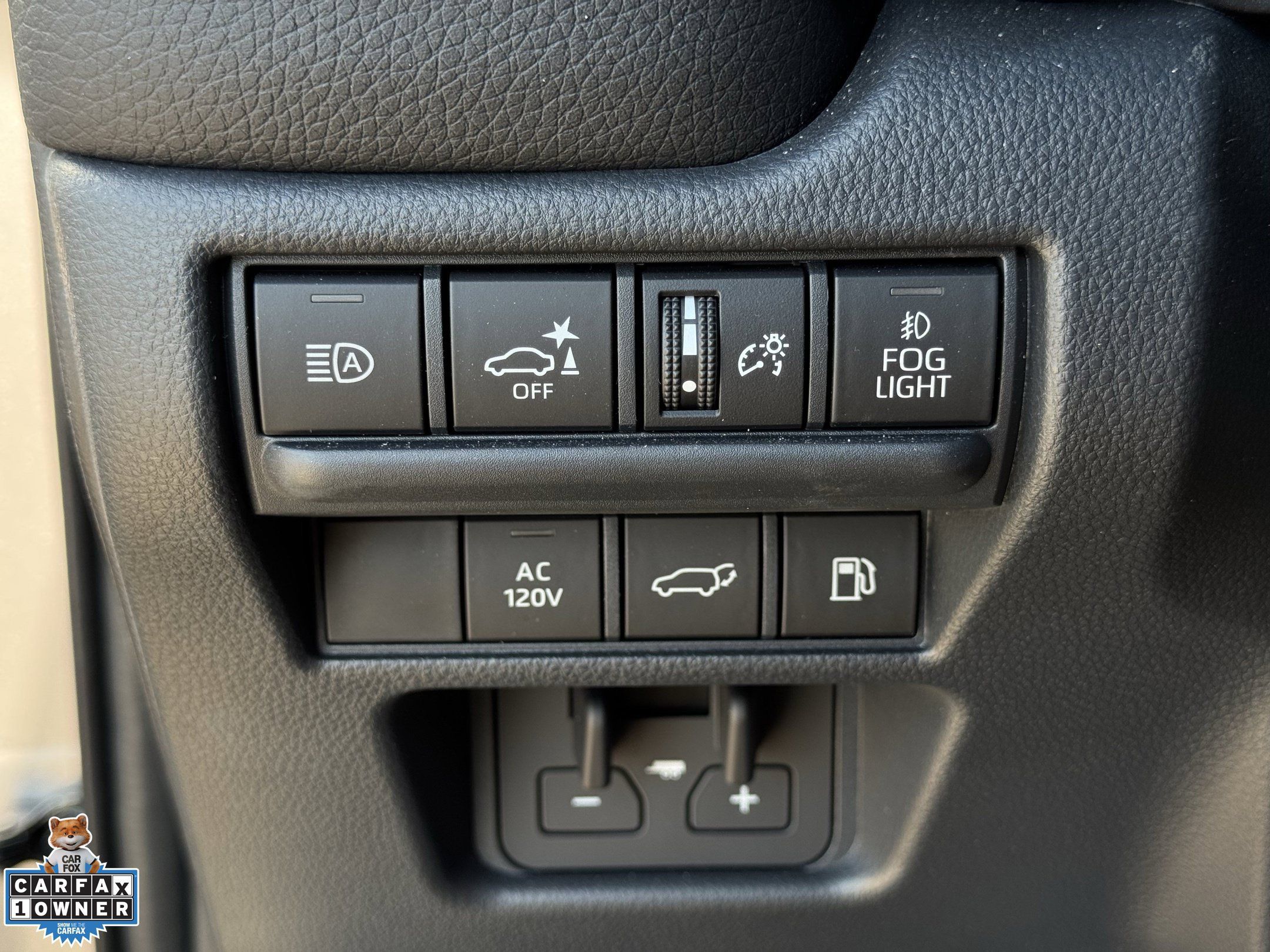 Used 2025 Toyota Land Cruiser w/ Premium Package AWD/4WD image 23