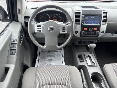 Used 2019 Nissan Frontier SV w/ Value Truck Package RWD image 4