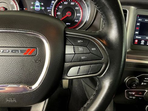 Used 2022 Dodge Charger SXT image 28