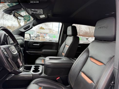 Used 2021 GMC Sierra 1500 AT4 w/ AT4 Value Package image 16