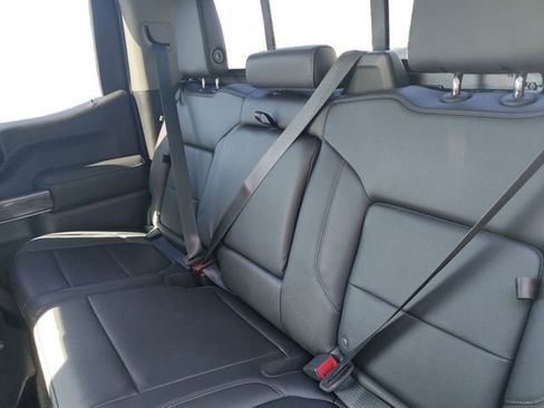 Used 2022 Chevrolet Silverado 1500 LTZ w/ LTZ Premium Package AWD/4WD image 13