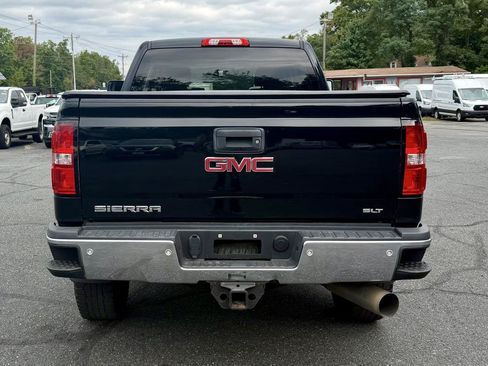 Used 2017 GMC Sierra 2500 SLT w/ Duramax Plus Package AWD/4WD image 7