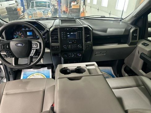 Used 2022 Ford F250 XL w/ Power Equipment Group RWD image 18