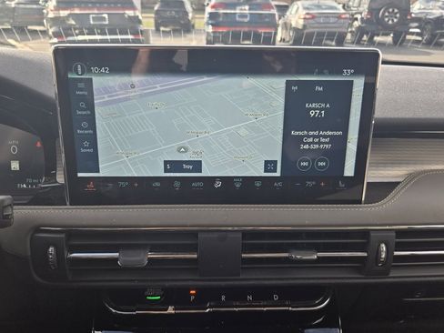 Certified 2023 Lincoln Corsair AWD image 20