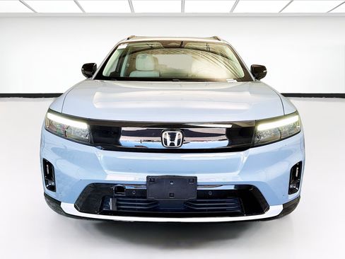 Used 2025 Honda Prologue Touring image 2