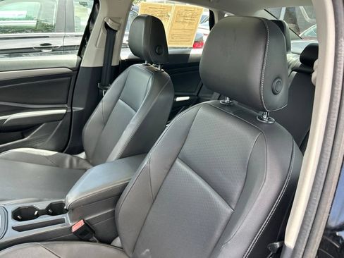 Used 2019 Volkswagen Jetta SE FWD image 21