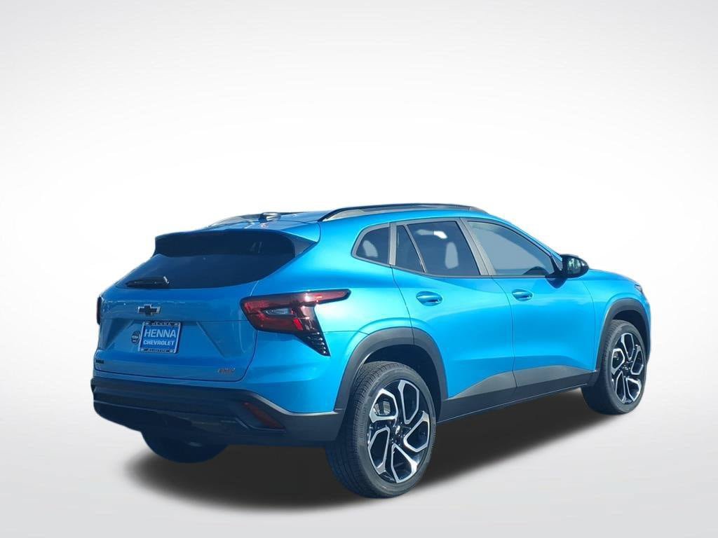New 2026 Chevrolet Trax RS w/ Driver Confidence Package FWD image 3
