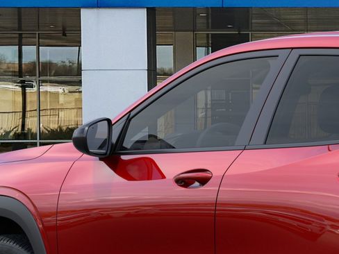 New 2026 Chevrolet Trax RS w/ Driver Confidence Package FWD image 13