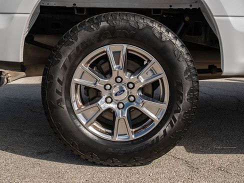 Used 2017 Ford F150 XLT w/ Equipment Group 302A Luxury image 9