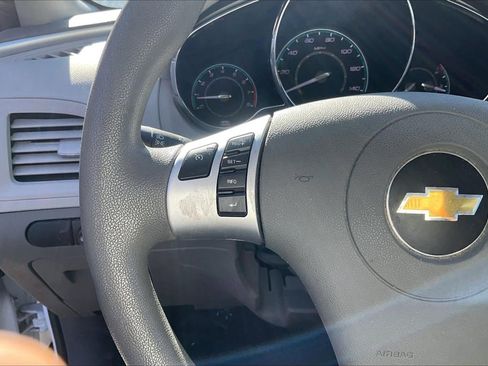 Used 2011 Chevrolet Malibu LS image 18