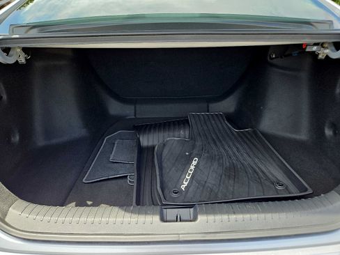 Used 2025 Honda Accord LX image 28