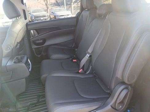 New 2026 Kia Carnival SX w/ SX Dark Edition Package FWD image 22