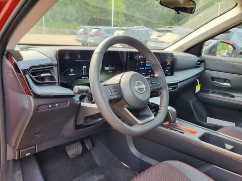 New 2026 Nissan Kicks SR w/ SR Premium Package image 10