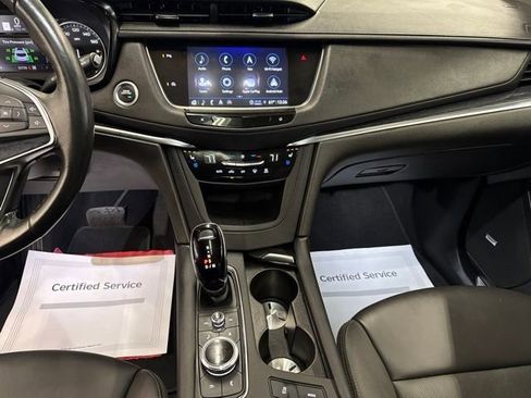 Used 2022 Cadillac XT5 Premium Luxury AWD/4WD image 18