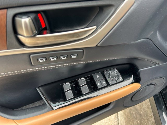 Used 2020 Lexus GS 350 AWD w/ Premium Package image 12