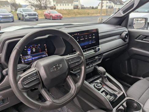 Certified 2023 Chevrolet Colorado Trail Boss w/ Advanced Trailering Package image 14