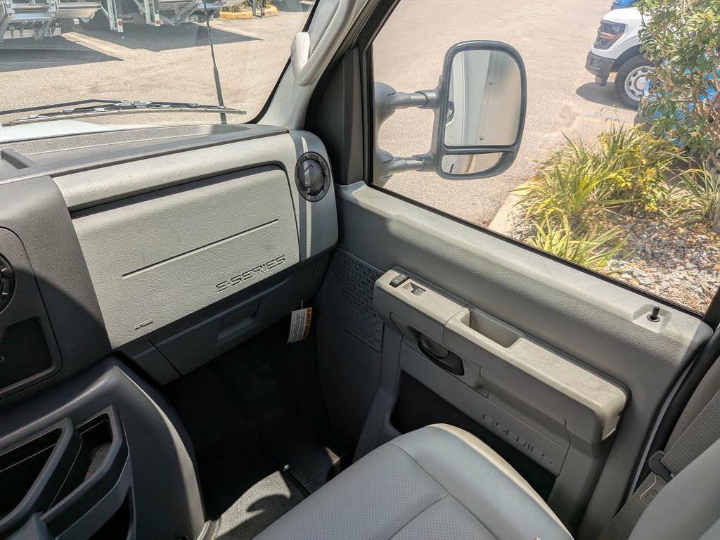 New 2026 Ford E-350 and Econoline 350 Super Duty w/ Power Equipment Group RWD image 17
