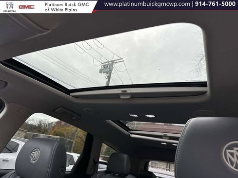 Used 2020 Buick Enclave Essence w/ Sport Touring Edition image 24