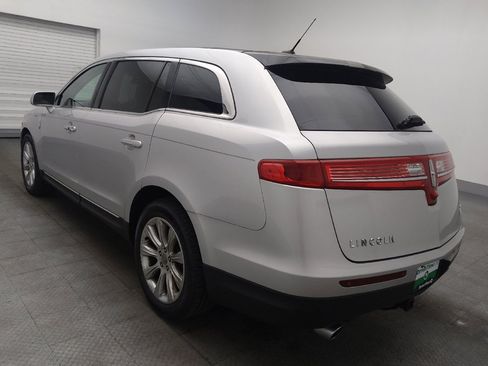 Used 2018 Lincoln MKT AWD w/ Technology Package image 5