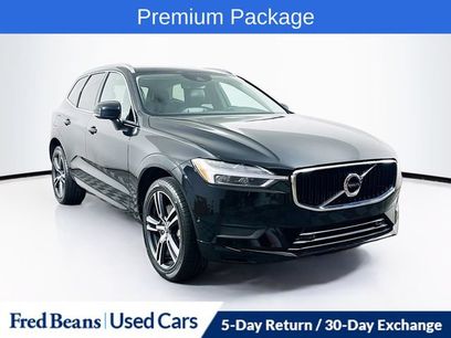 Used 2019 Volvo XC60 T6 Momentum w/ Multimedia Package