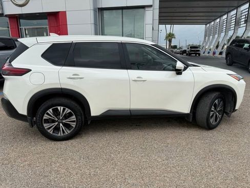 Used 2023 Nissan Rogue SV FWD image 8