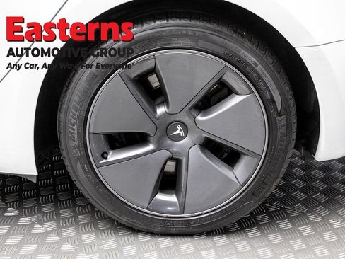 Used 2023 Tesla Model 3 Standard Range RWD image 8