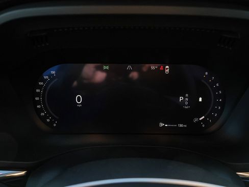 New 2026 Volvo XC60 B5 Ultra w/ Climate Package PRO image 32