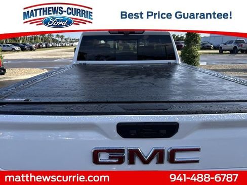 Used 2022 GMC Sierra 3500 AT4 w/ AT4 Premium Plus Package AWD/4WD image 13